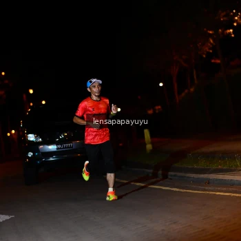 Runner Photo 1925968