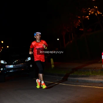 Runner Photo 1925994