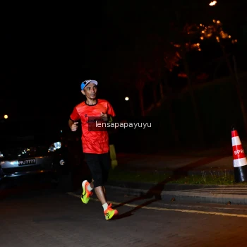Runner Photo 1926005