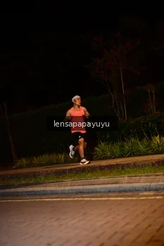Runner Photo 1926165