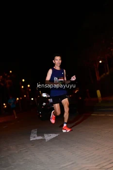 Runner Photo 1926282