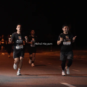 Runner Photo 1926508