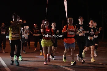 Runner Photo 1926565