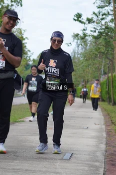 Runner Photo 1927051
