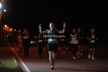 Runner Photo 1927436