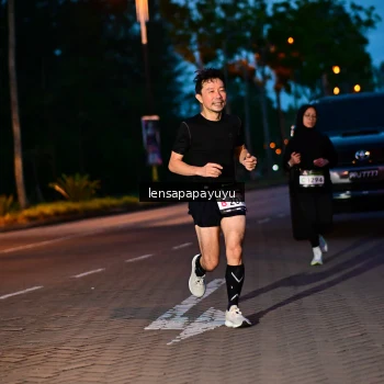 Runner Photo 1927464