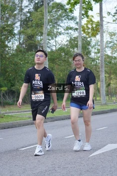 Runner Photo 1929325
