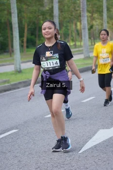 Runner Photo 1929741