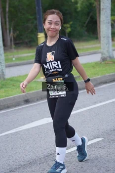 Runner Photo 1929747