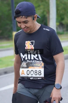 Runner Photo 1929805