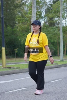 Runner Photo 1929874