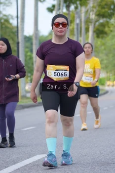 Runner Photo 1929894
