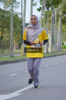 Runner Photo 1929923