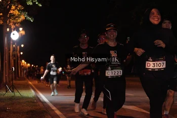 Runner Photo 1929971