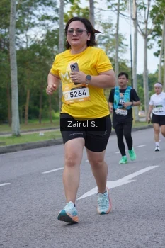 Runner Photo 1929977