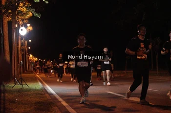 Runner Photo 1929980