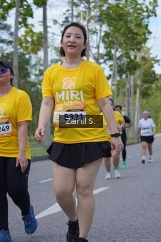 Runner Photo 1930012