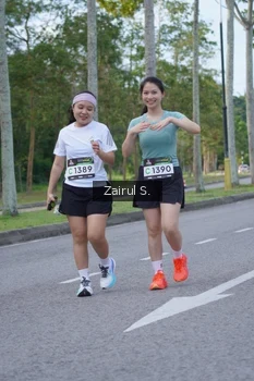 Runner Photo 1930024