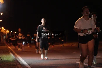 Runner Photo 1930028