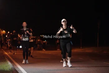 Runner Photo 1930086