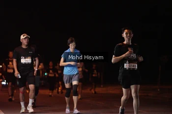 Runner Photo 1930140