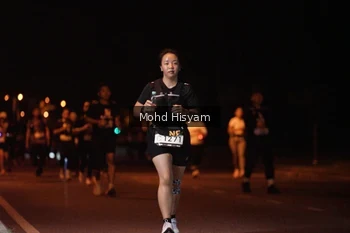 Runner Photo 1930173