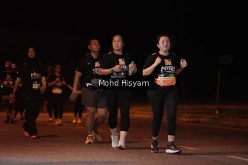 Runner Photo 1930280
