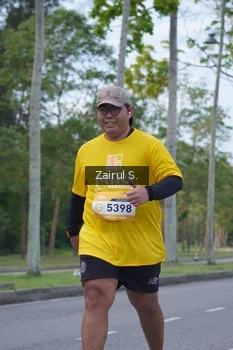 Runner Photo 1930341
