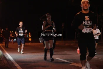 Runner Photo 1930603