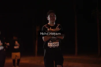 Runner Photo 1930646