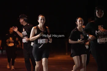 Runner Photo 1930653