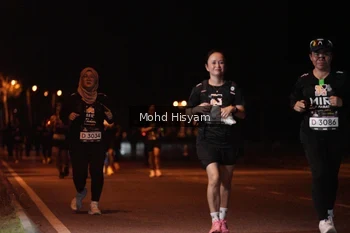 Runner Photo 1930718