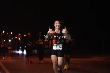 Runner Photo 1930734