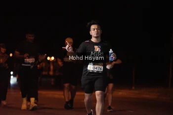 Runner Photo 1930798