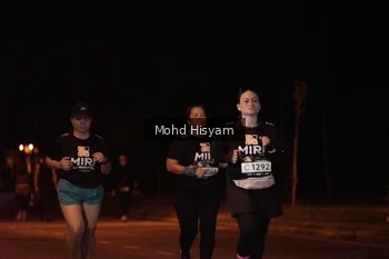 Runner Photo 1930871