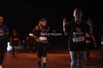 Runner Photo 1931254