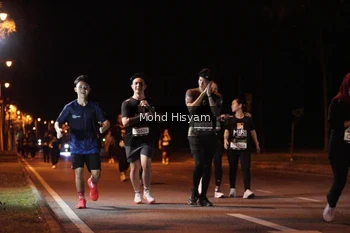 Runner Photo 1931319