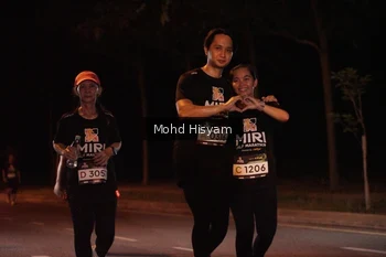 Runner Photo 1931350