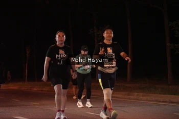 Runner Photo 1931385