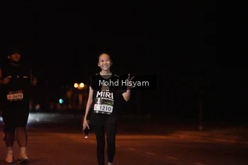 Runner Photo 1931914