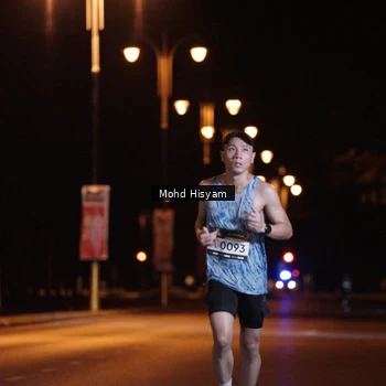 Runner Photo 1932659