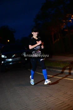 Runner Photo 1933899