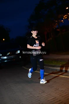Runner Photo 1933912