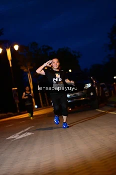 Runner Photo 1934205