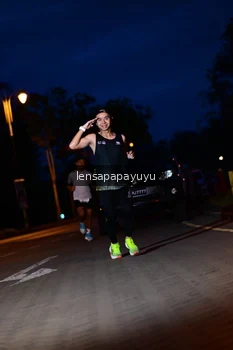 Runner Photo 1934284