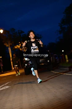 Runner Photo 1935161