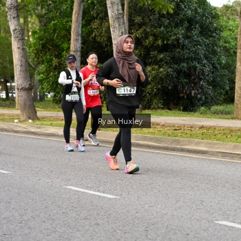 Runner Photo 1937245