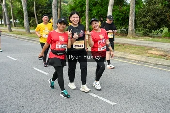 Runner Photo 1943202