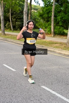 Runner Photo 1943242