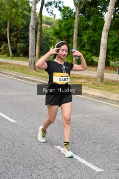 Runner Photo 1943255
